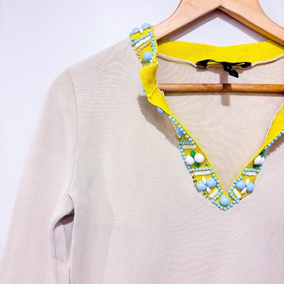 BCBGMAXAZRIA Two-Tone Beige & Yellow Beaded Trim Tunic Top | X-Small * - Picture 2 of 12